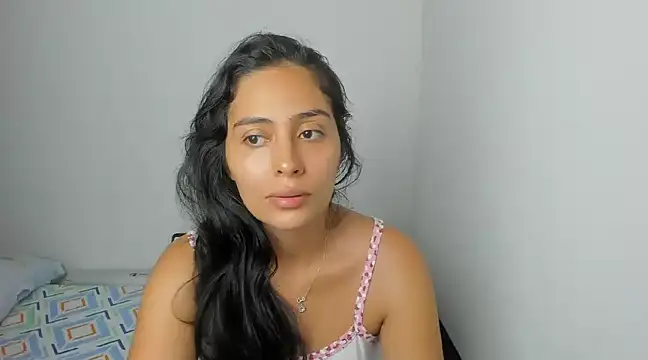 Snapshot of Sophie__Foxxx chatting on February 20, 2025, 5:41 pm Sophie Foxxx online show from February 20, 2025, 5:41 pm