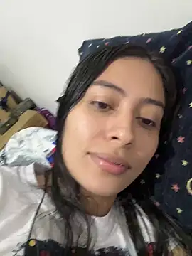 Snapshot of Sophie__Foxxx chatting on March 15, 2025, 8:21 pm Sophie Foxxx online show from March 15, 2025, 8:21 pm