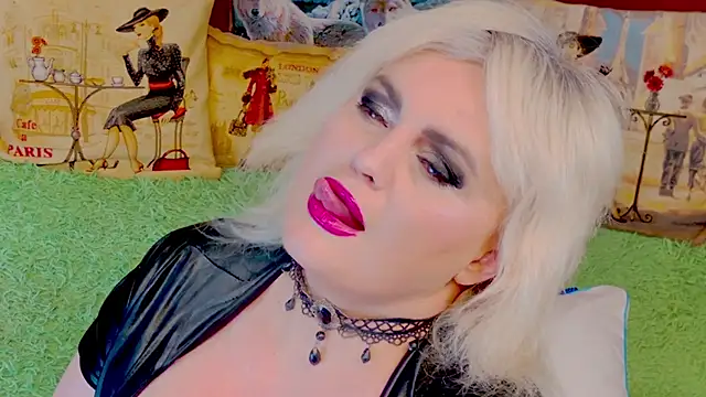 stiphlermom online show from December 1, 2025, 3:46 pm