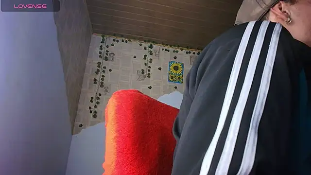 Snapshot of kisstarxxx chatting on September 23, 2025, 3:02 am kisstarxxx online show from September 23, 2025, 3:02 am