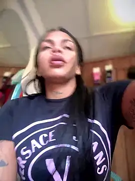 Snapshot of Charly_ chatting on September 30, 2025, 7:31 pm Charly online show from September 30, 2025, 7:31 pm