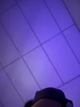 Snapshot of Charly_ chatting on October 15, 2025, 5:28 am Charly online show from October 15, 2025, 5:28 am