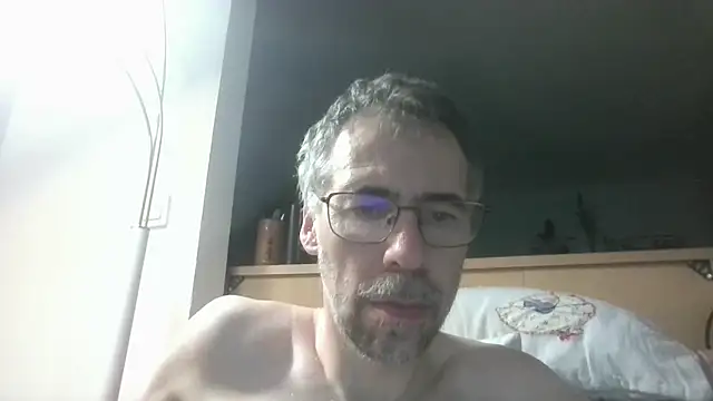ptitcanard60600 online show from July 8, 2026, 10:10 pm