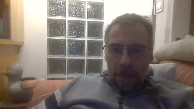 ptitcanard60600 online show from February 1, 2025, 10:55 pm