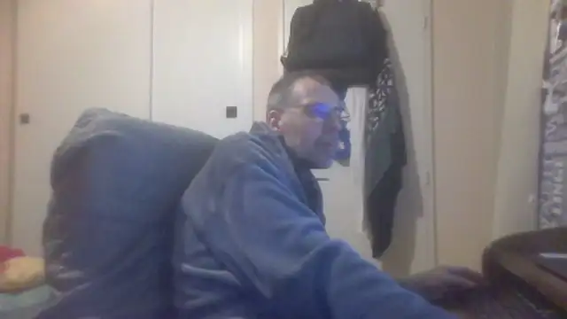 Snapshot of ptitcanard60600 chatting on December 18, 2025, 4:33 pm ptitcanard60600 online show from December 18, 2025, 4:33 pm