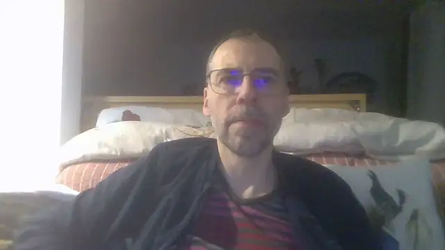 Snapshot of ptitcanard60600 chatting on December 19, 2025, 10:45 pm ptitcanard60600 online show from December 19, 2025, 10:45 pm