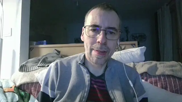 Snapshot of ptitcanard60600 chatting on February 20, 2026, 10:12 pm ptitcanard60600 online show from February 20, 2026, 10:12 pm