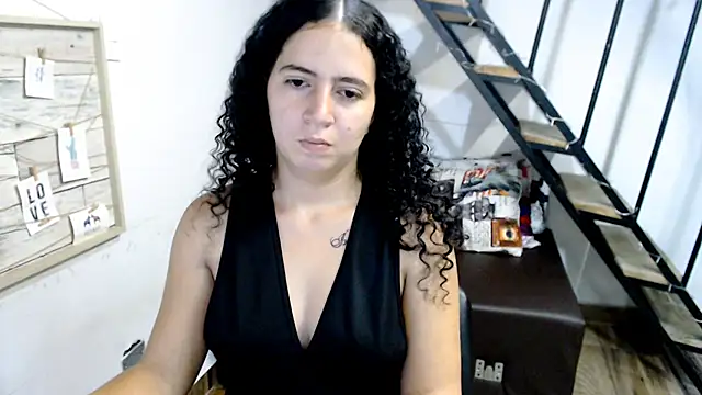 samantha baby  online show from February 14, 2025, 12:51 am