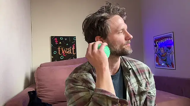 Snapshot of alexmannd chatting on January 6, 2026, 5:50 pm alexmannd online show from January 6, 2026, 5:50 pm