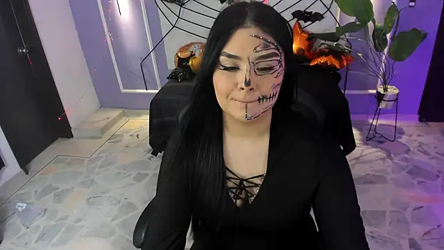 Snapshot of martinasaez chatting on October 20, 2025, 9:26 pm martinasaez online show from October 20, 2025, 9:26 pm