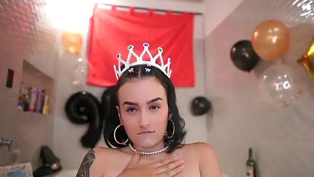 Snapshot of Sisirojas chatting on September 29, 2025, 3:02 am Sisirojas online show from September 29, 2025, 3:02 am