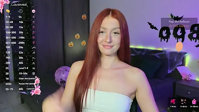 Snapshot of EleanorePeach chatting on October 22, 2025, 2:05 pm EleanorePeach online show from October 22, 2025, 2:05 pm