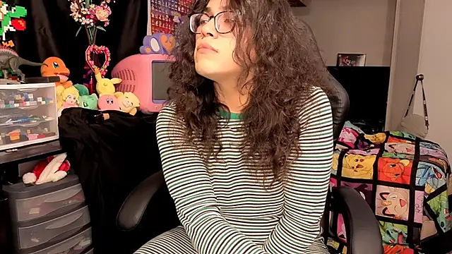 Snapshot of ShinyCherub chatting on October 12, 2025, 7:59 pm ShinyCherub online show from October 12, 2025, 7:59 pm