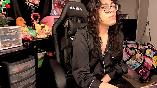 Snapshot of ShinyCherub chatting on September 30, 2025, 1:55 am ShinyCherub online show from September 30, 2025, 1:55 am