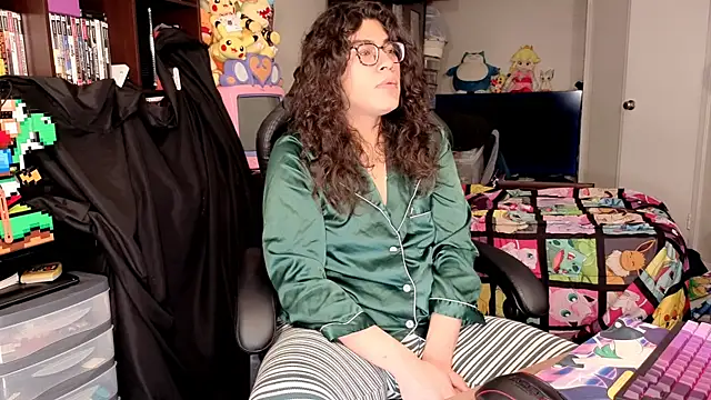 ShinyCherub online show from February 10, 2026, 2:38 pm