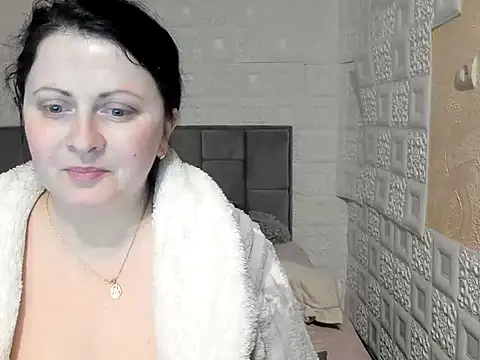 Snapshot of Lillian2 chatting on March 22, 2025, 4:37 pm Lillian2 online show from March 22, 2025, 4:37 pm