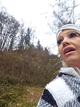 Sexy Sparkling  online show from November 14, 2025, 12:53 pm