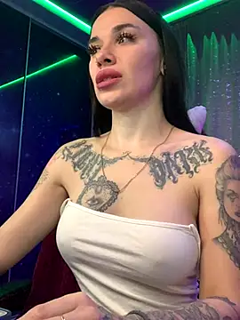 Snapshot of Queen_of_pain chatting on October 9, 2025, 7:09 am Queen of pain online show from October 9, 2025, 7:09 am