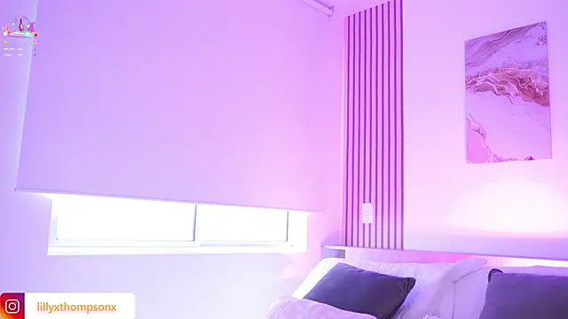 Snapshot of LillyThompson chatting on October 2, 2025, 8:56 pm LillyThompson online show from October 2, 2025, 8:56 pm