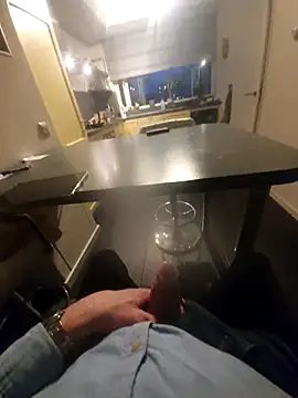 jk1981jk online show from February 17, 2026, 5:21 pm