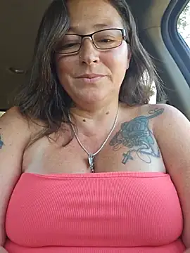 angelbaby1998 online show from July 7, 2026, 11:19 pm