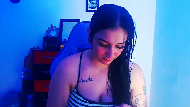 liz dirty online show from November 23, 2025, 10:42 pm