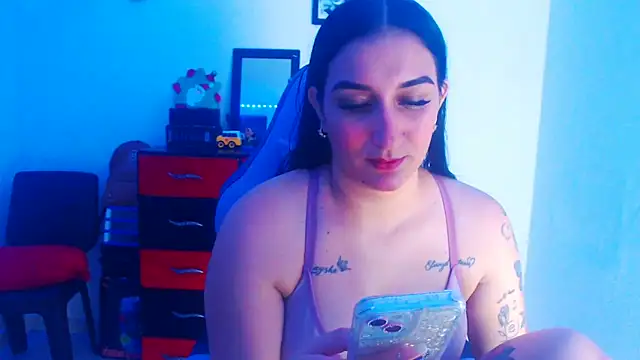 liz dirty online show from November 19, 2025, 10:43 pm