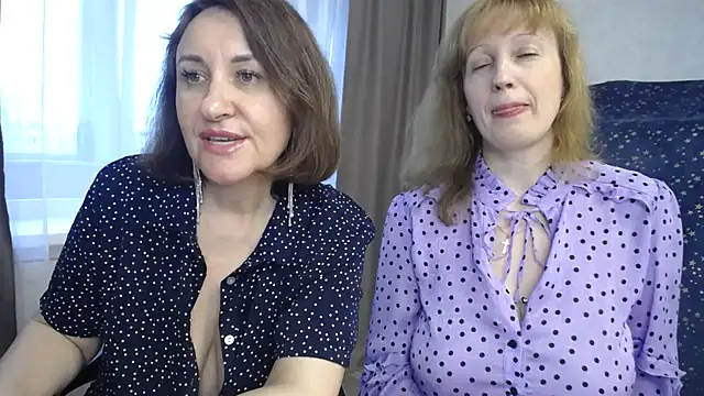 Snapshot of DonnaMagdalena chatting on May 4, 2026, 2:42 pm DonnaMagdalena online show from May 4, 2026, 2:42 pm