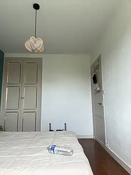 Cute Anissa online show from June 2, 2026, 9:53 am