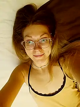  Sweet Love  online show from December 23, 2024, 12:14 am