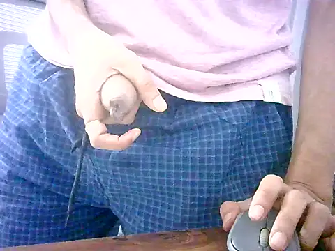 mrose8080 online show from November 4, 2025, 9:29 pm