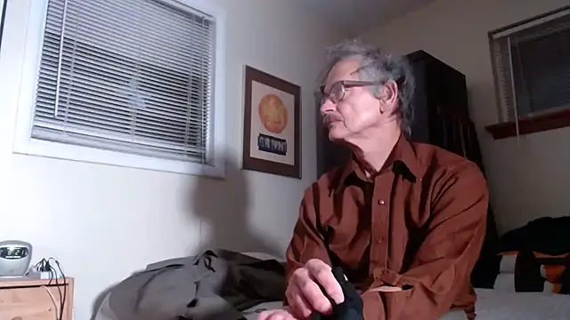 hottottrot691 online show from February 24, 2025, 1:24 am