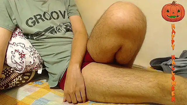 Snapshot of Alexdelarge323 chatting on October 31, 2025, 11:51 am Alexdelarge323 online show from October 31, 2025, 11:51 am