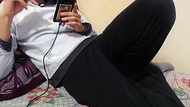 Alexdelarge323 online show from February 10, 2025, 3:53 pm
