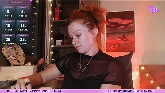 Cassie Wild online show from May 17, 2026, 1:44 pm