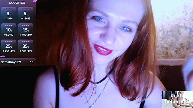Snapshot of Cassie_Wild chatting on September 25, 2025, 2:12 pm Cassie Wild online show from September 25, 2025, 2:12 pm