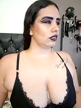 MariaGaitan online show from October 5, 2025, 7:04 pm