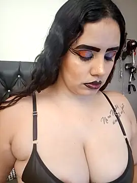 MariaGaitan online show from September 19, 2025, 8:02 pm