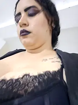 MariaGaitan online show from October 1, 2025, 7:07 pm