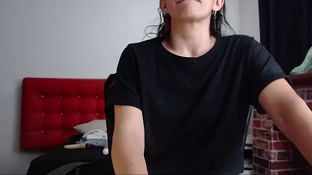Lucynaugthyy online show from March 16, 2025, 11:59 pm