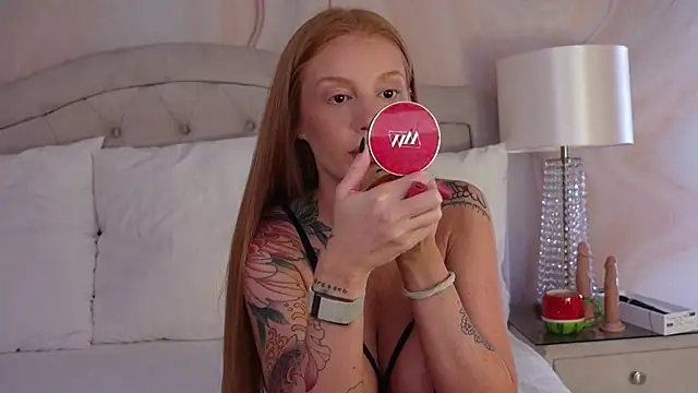 Snapshot of GingerEllis chatting on October 10, 2025, 3:29 am GingerEllis online show from October 10, 2025, 3:29 am