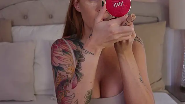 Snapshot of GingerEllis chatting on October 23, 2025, 3:38 am GingerEllis online show from October 23, 2025, 3:38 am