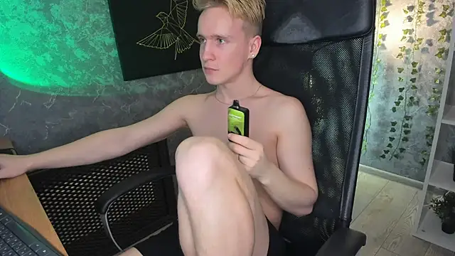 AlexxSweet online show from January 18, 2025, 3:59 pm
