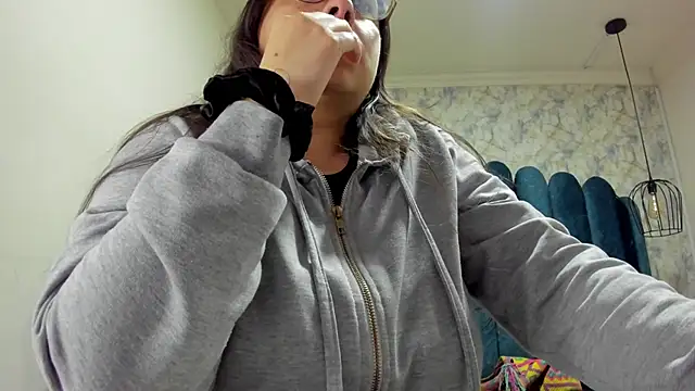 Snapshot of nalalye_cruzz_ chatting on September 25, 2025, 3:56 am nalalye cruzz online show from September 25, 2025, 3:56 am