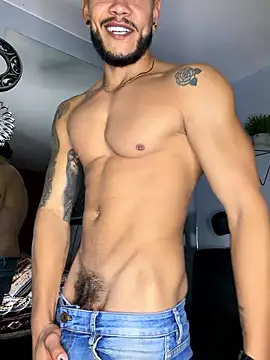 ARON TAYLER01 online show from January 6, 2026, 10:41 am