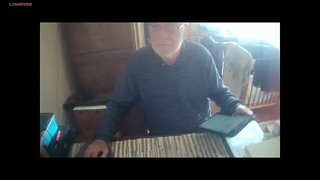 terrybare online show from October 26, 2025, 2:39 pm