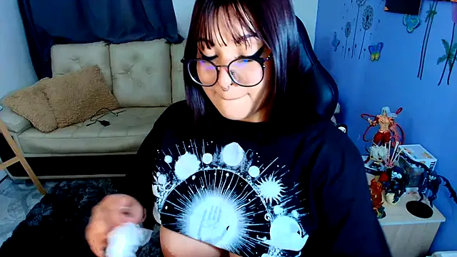 SweetIsabella x online show from May 21, 2026, 4:43 am