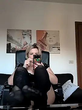 Ladykaos online show from January 14, 2025, 2:32 pm