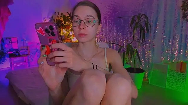 Snapshot of poli__ chatting on February 27, 2026, 3:45 pm poli online show from February 27, 2026, 3:45 pm