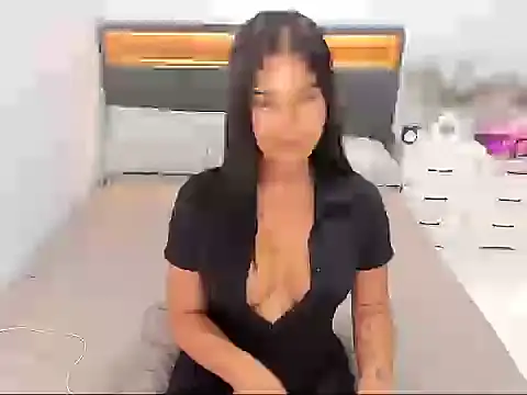 Snapshot of EllaCalifa chatting on February 15, 2026, 12:55 am EllaCalifa online show from February 15, 2026, 12:55 am